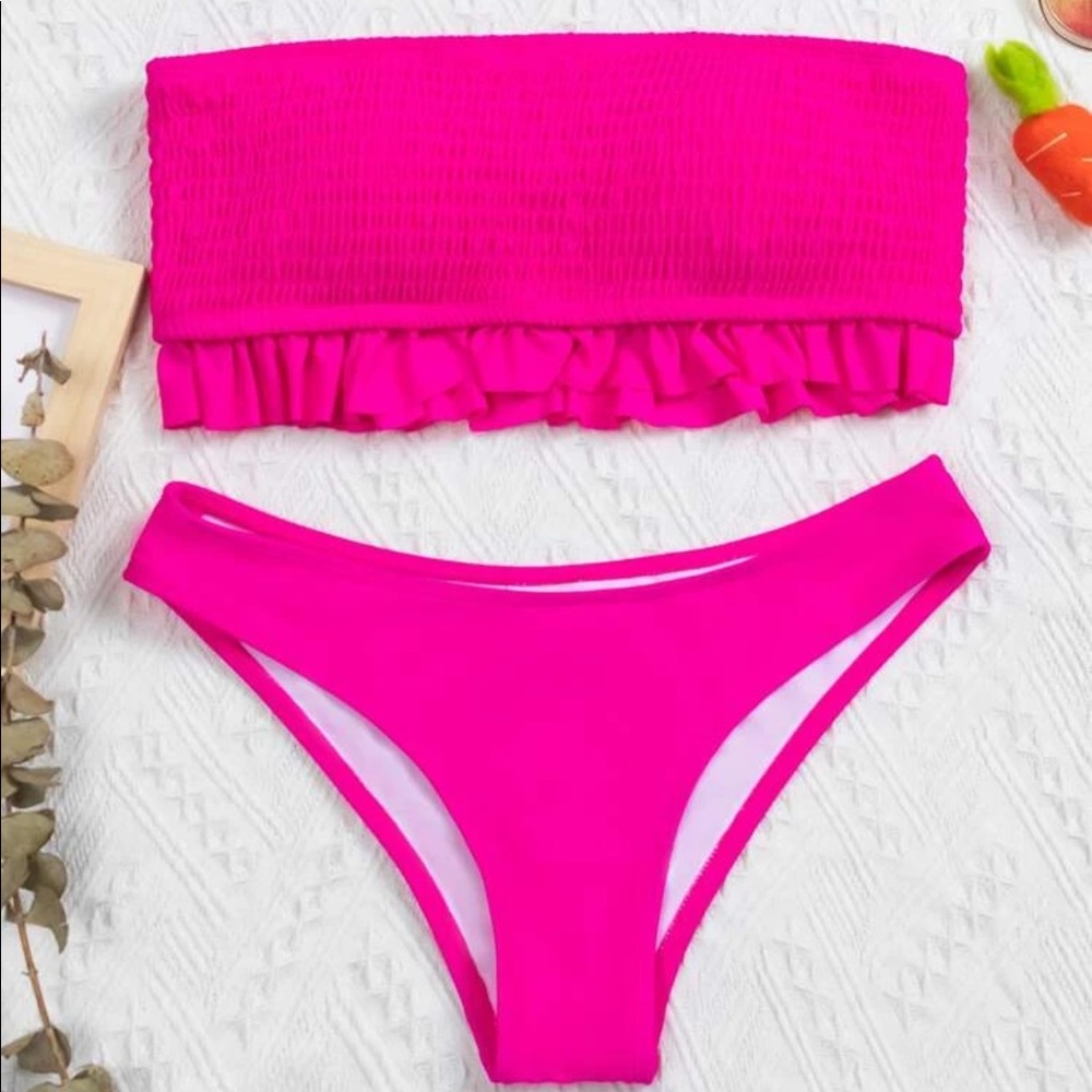 SHEIN bikini top & bottoms